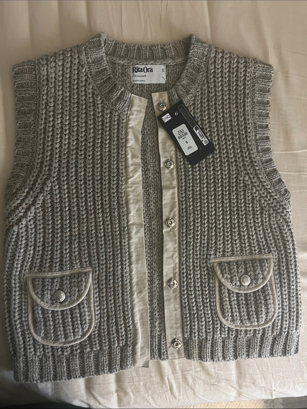 Primark Rita Ora Chunky Knit Button Vest in Light Gray
